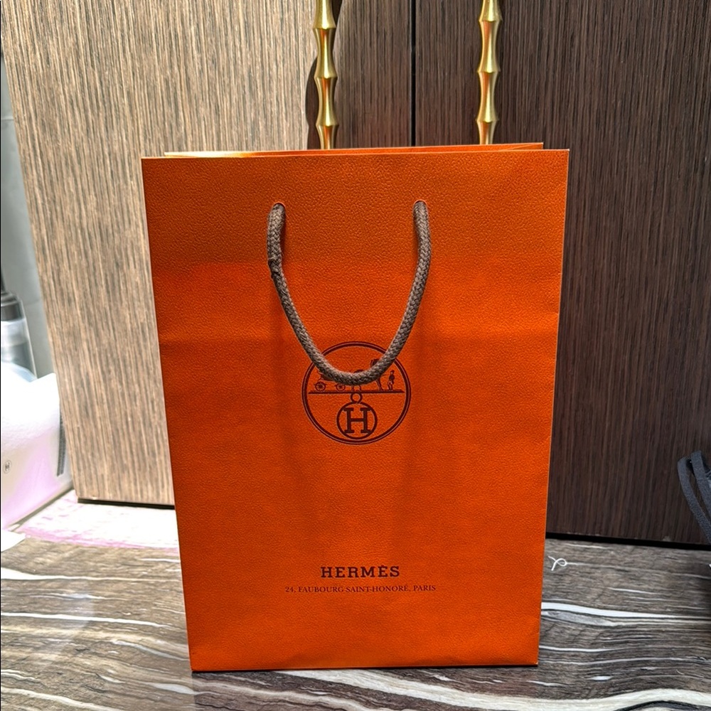 Hermès Orange Shopping Bag